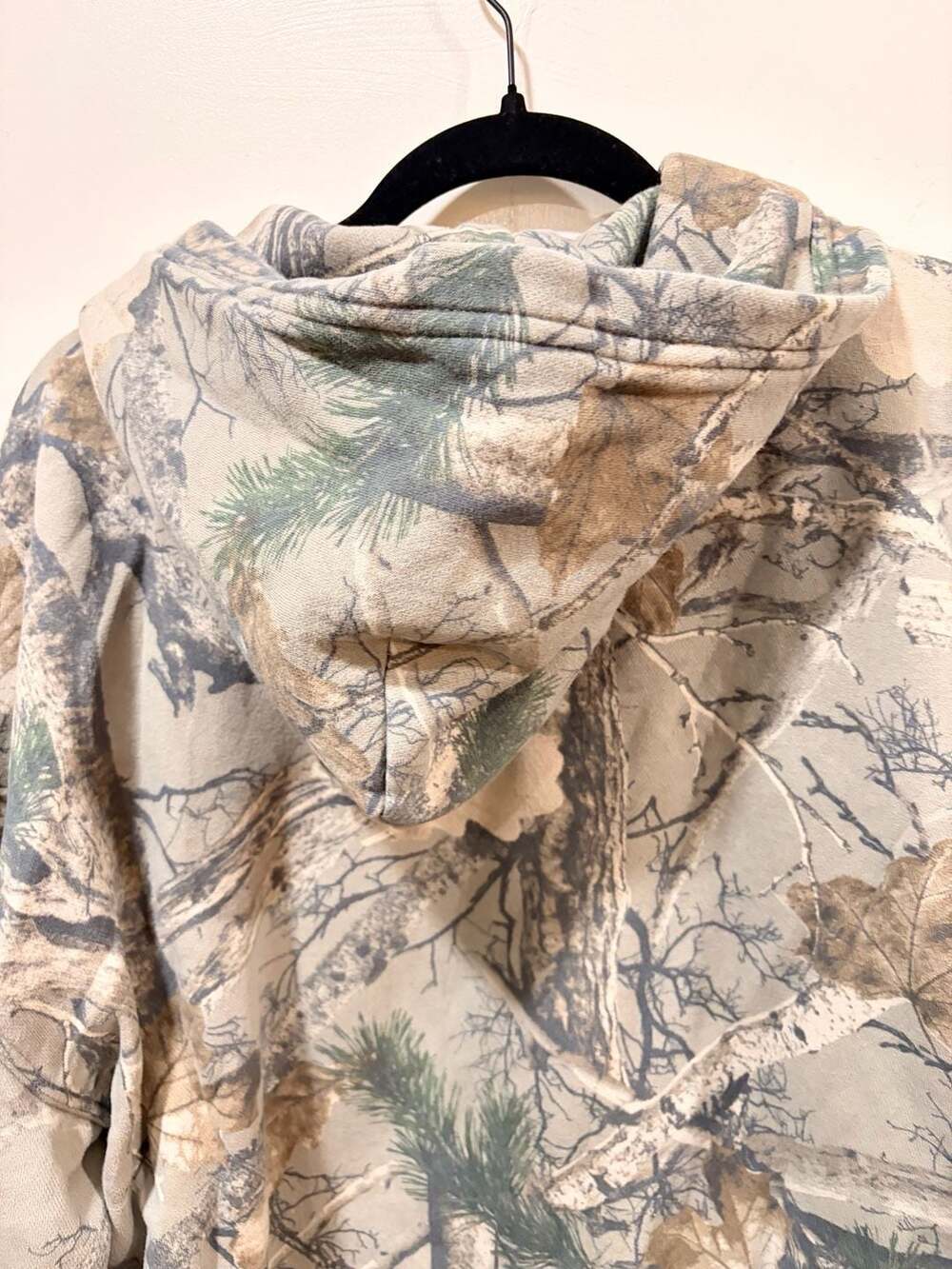 Realtree Camo Boxy Hoodie - Picture 4 of 8